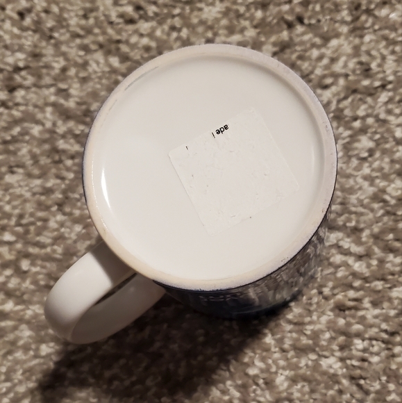 12/$30   ☕️ BNWT Vancouver aquarium keepsake mug - Picture 4 of 7